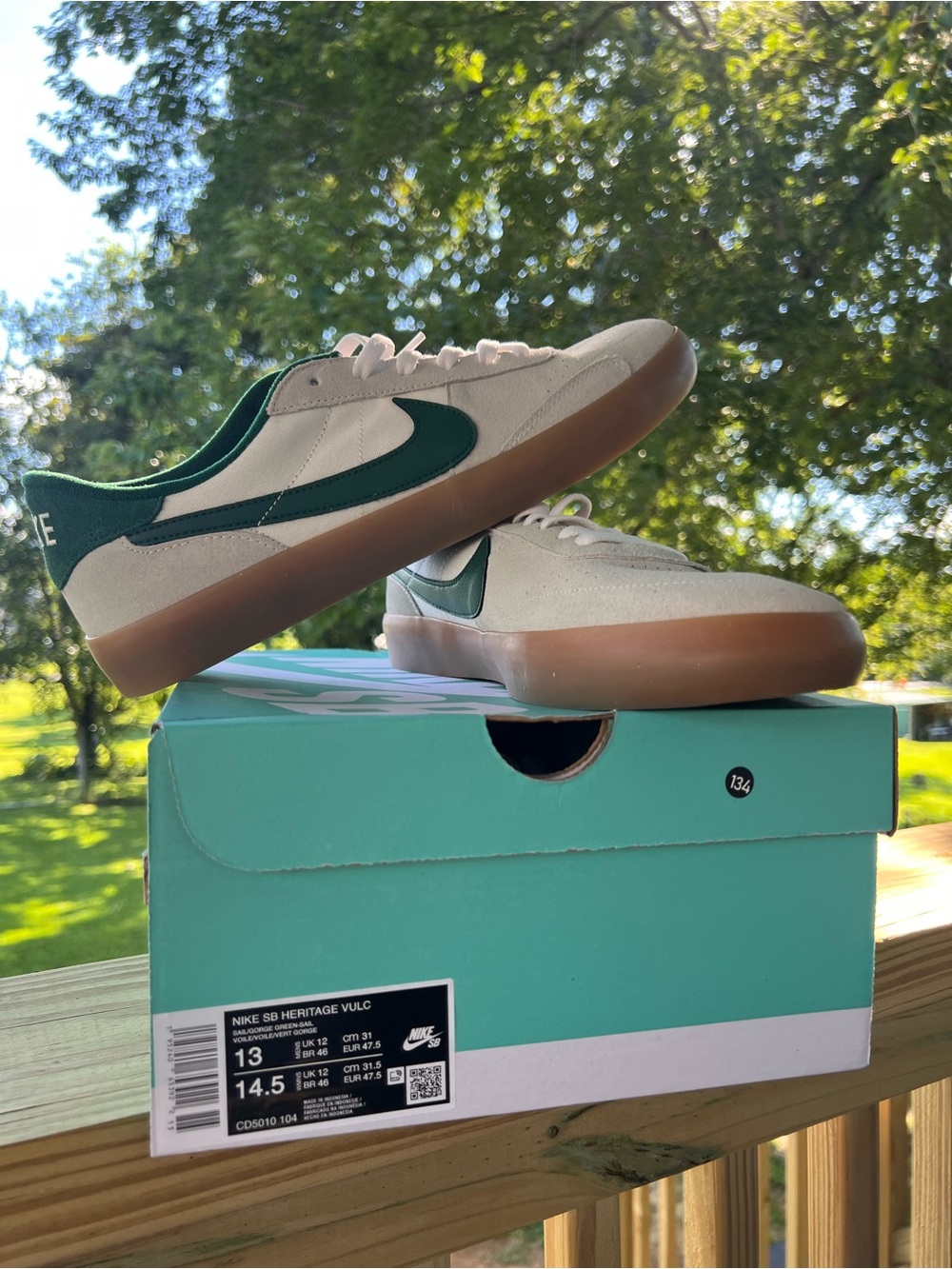 Nike SB Heritage Vulc Beige & Green Skate Shoes Men 13